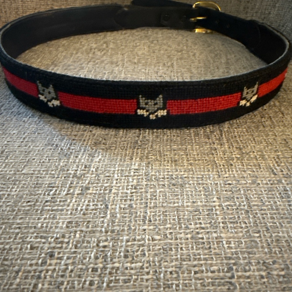 Vintage needle point dog motif belt
